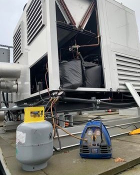 Roof Installation and Repair